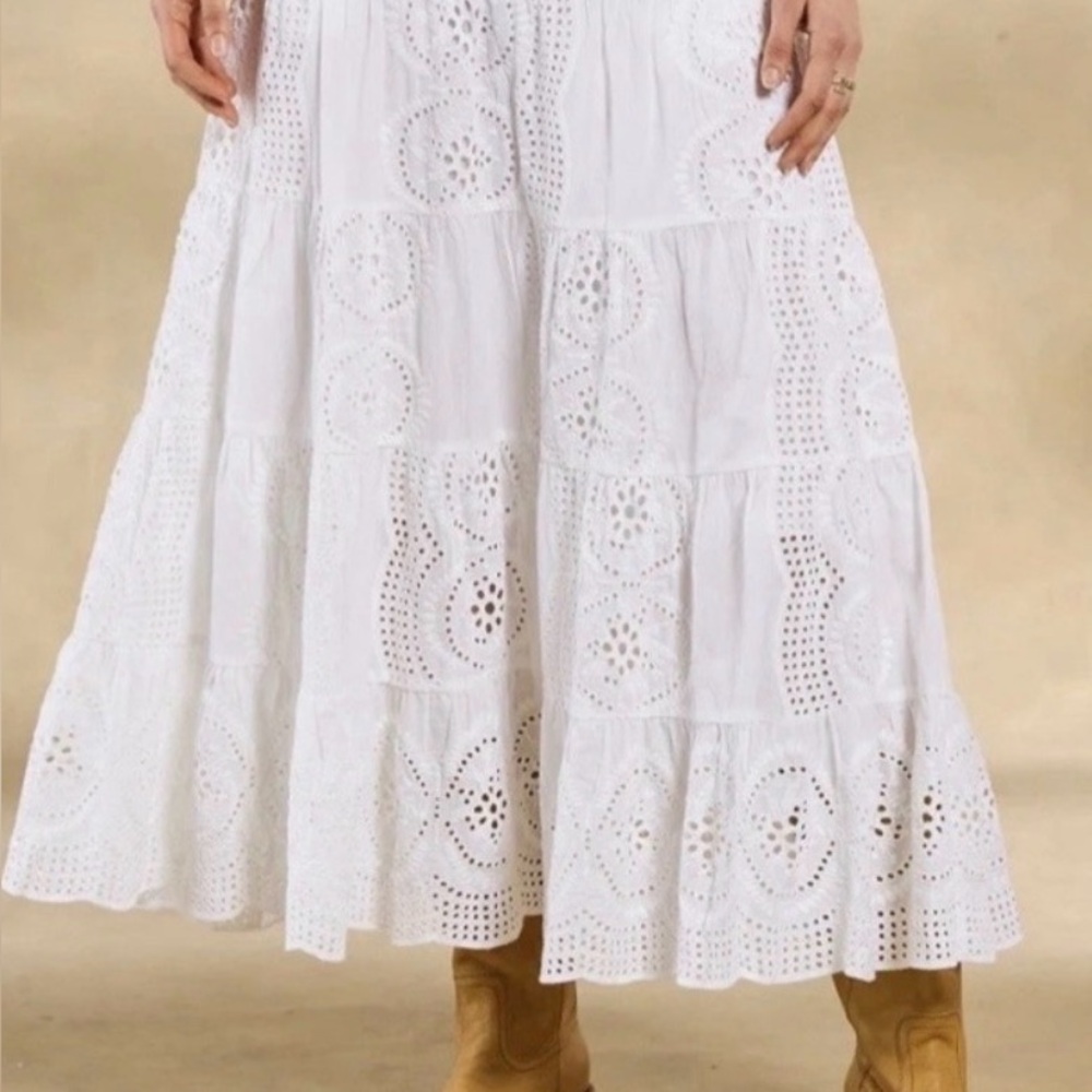 Sundance White Eyelet Tiered Maxi Skirt-NWT - Picture 2 of 6
